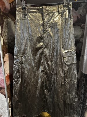 Jupe longue dorée type cargo